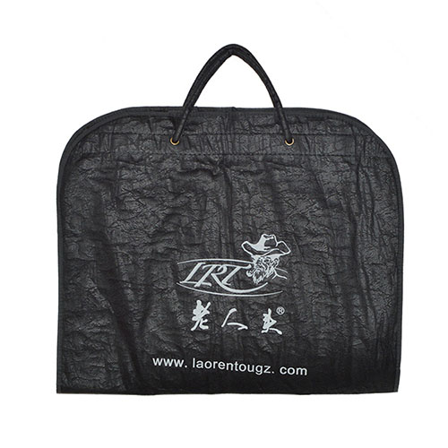 Garment bag 14